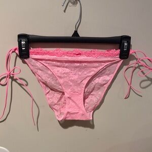 SKIMS NWOT Stretch Lace Tie-Side Bikini Underwear in Sugar Pink XL